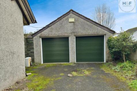 Double Garage