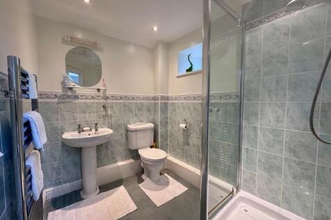 En Suite Shower Room