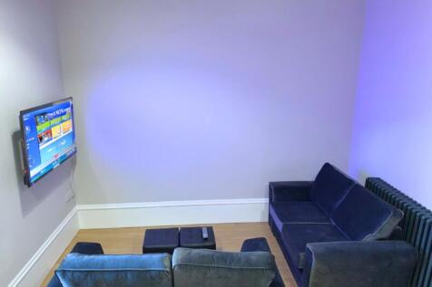 Flat 3 Eslington Roa