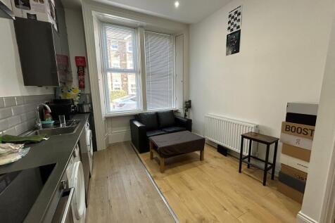 WhatsApp Image 2025-