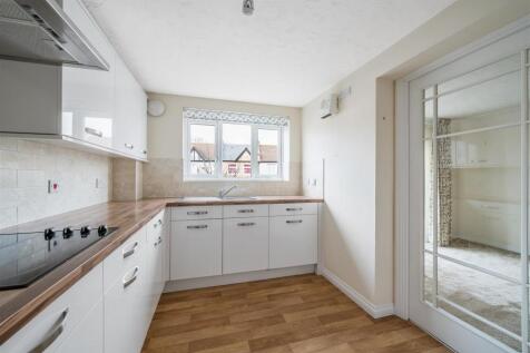 Kitchen.JPG