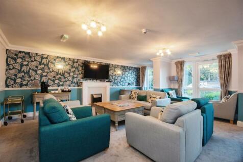 Owners Lounge (2).jpg