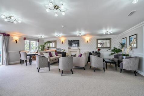 Owners Lounge (3).jpg