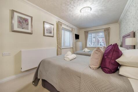 Owners Guest Suite.JPG