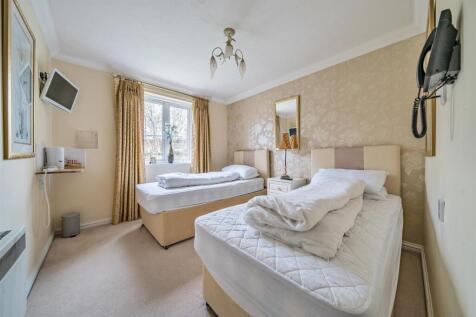 Owners Guest Suite.jpg