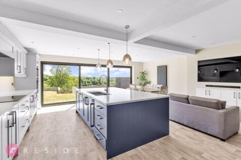 Family Living Kitchen