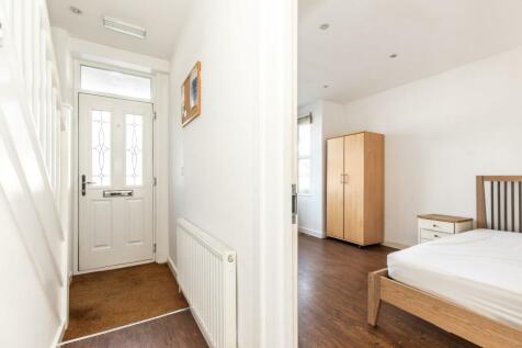 Hartington Place13.jpg