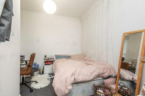 Lewes Road Bedrooms-10.jpg