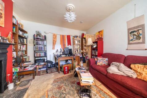 LGF Front room -28.jpg