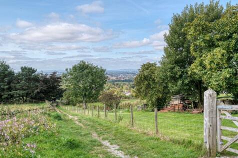 Further Garden To The Front Of The Property