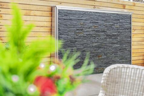 Feature Waterfall Wall