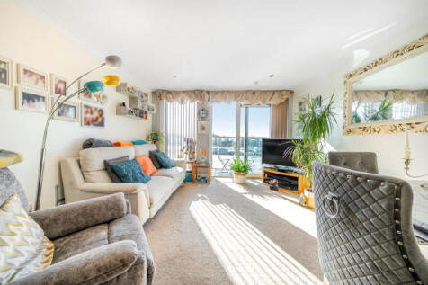 1356759-9-68d19e5...