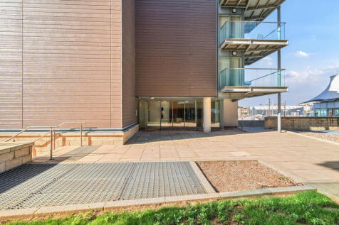 1356759-22-68d19f...