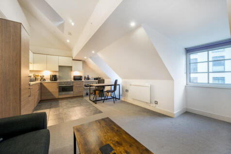 1362987-5-68f664a...