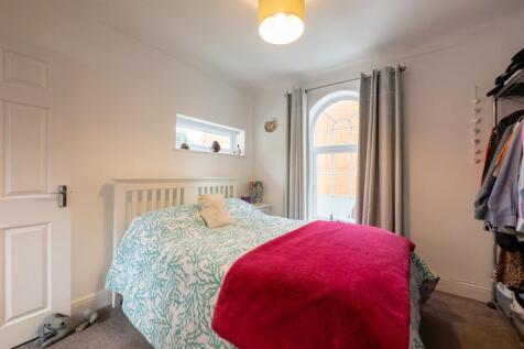 20250117112154 - IMG_2890 - 60 brook lane, IP11 7L