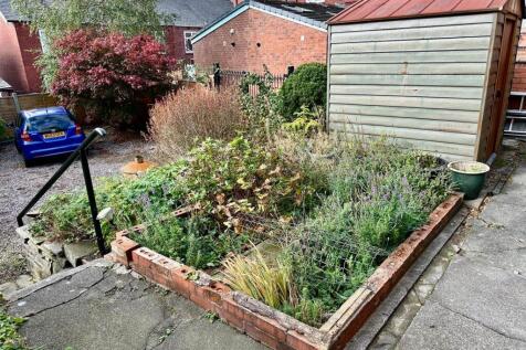 WhatsApp Image 2025-10-06 at 12.02.39_95d650d8.jpg