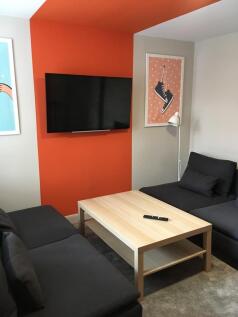 Living room 1.4.jpg