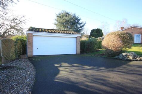 garage and parking.JPG