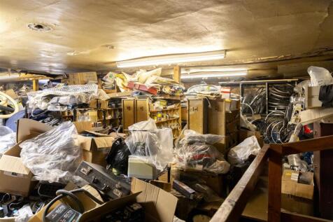 Launchburys (Pump Square, Boston)-19.jpg