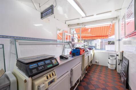 29 High Street (Wainfleet)-14.jpg