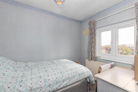 Bed 3.jpg