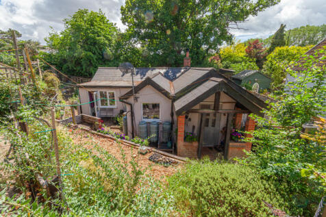 3 Bedroom Detached Bungalow for Sale