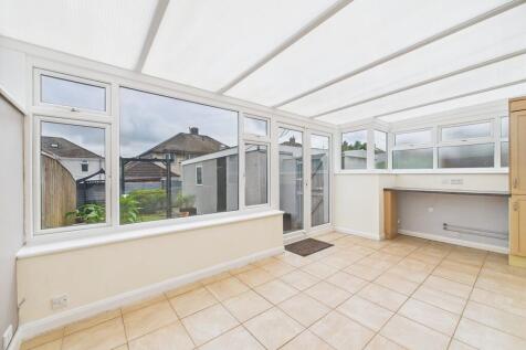 CAM02089G0-PR0512...