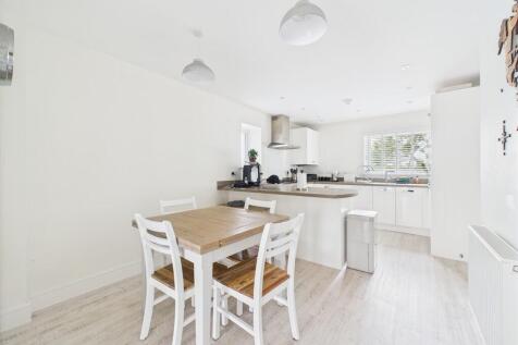 CAM02089G0-PR0509...