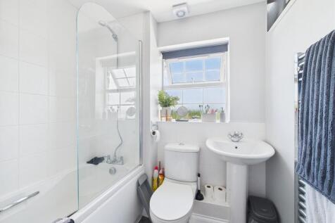 CAM02089G0-PR0516...