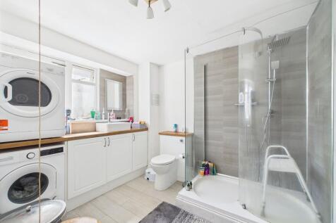 CAM02089G0-PR0524...