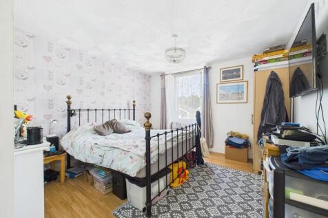 CAM02089G0-PR0524...