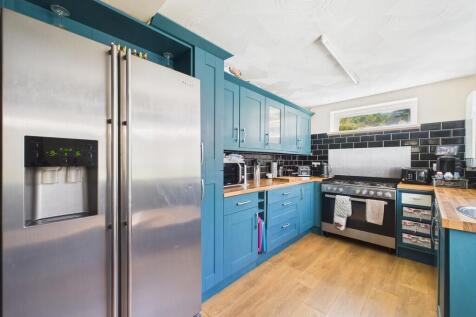 CAM02089G0-PR0524...