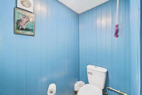 CAM02089G0-PR0527...