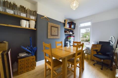 CAM02089G0-PR0289...