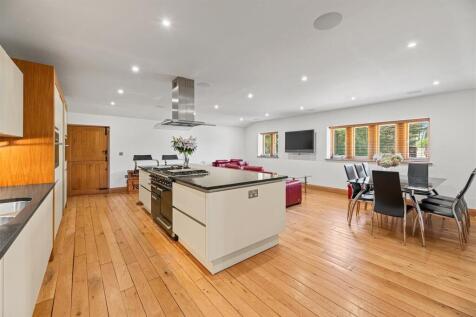Kitchen/Family Room