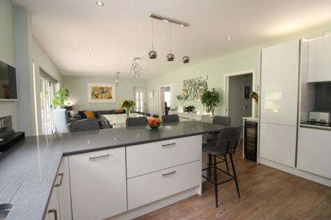 Kitchen/ Diner/ Family Room