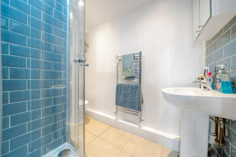 1363028-1-68e3a95...