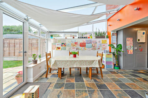 1354505-8-68c7dfd...