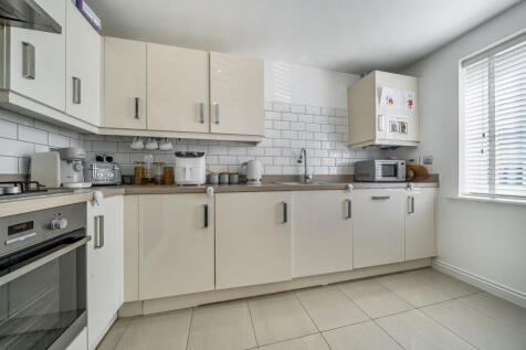 1354656-8-68cd6ab...