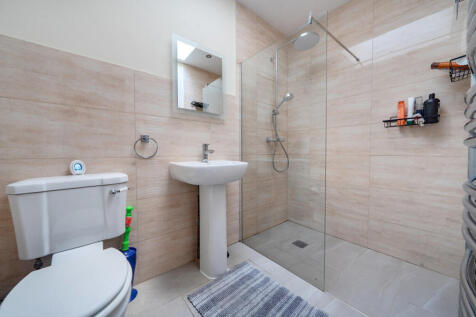 1387287-18-693973...