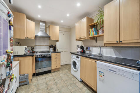 1389052-8-693c2f3...