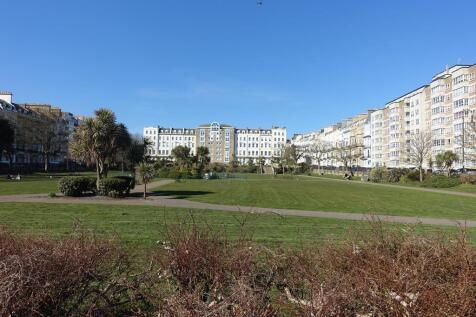 Warrior Gardens Close By