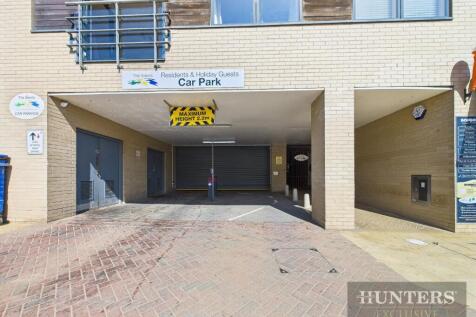 CAM05316G0-PR0064-STILL025.jpg