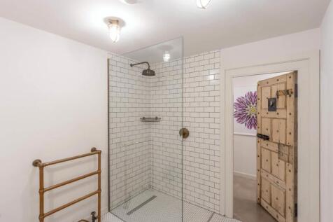 Second bathroom
