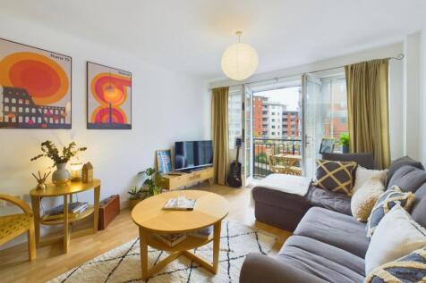 Living/dining room