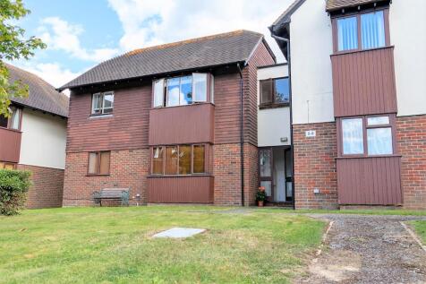 2 Bedroom Flats For Sale In Golding Barn Farm Rightmove