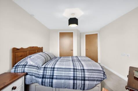 44 Wellington Par...