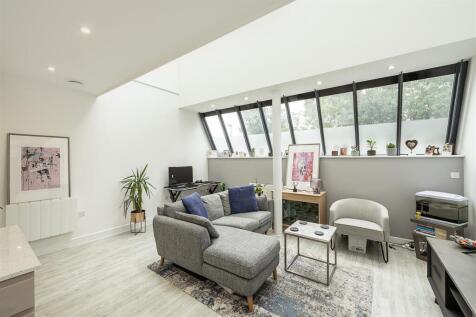 14-Hansell-Gardens-01 (6).jpg