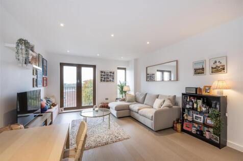 78-ziggurat-house-01 (1).jpg