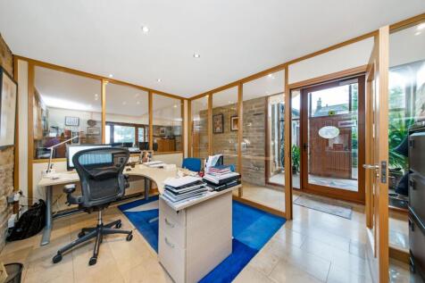 Property Image 35